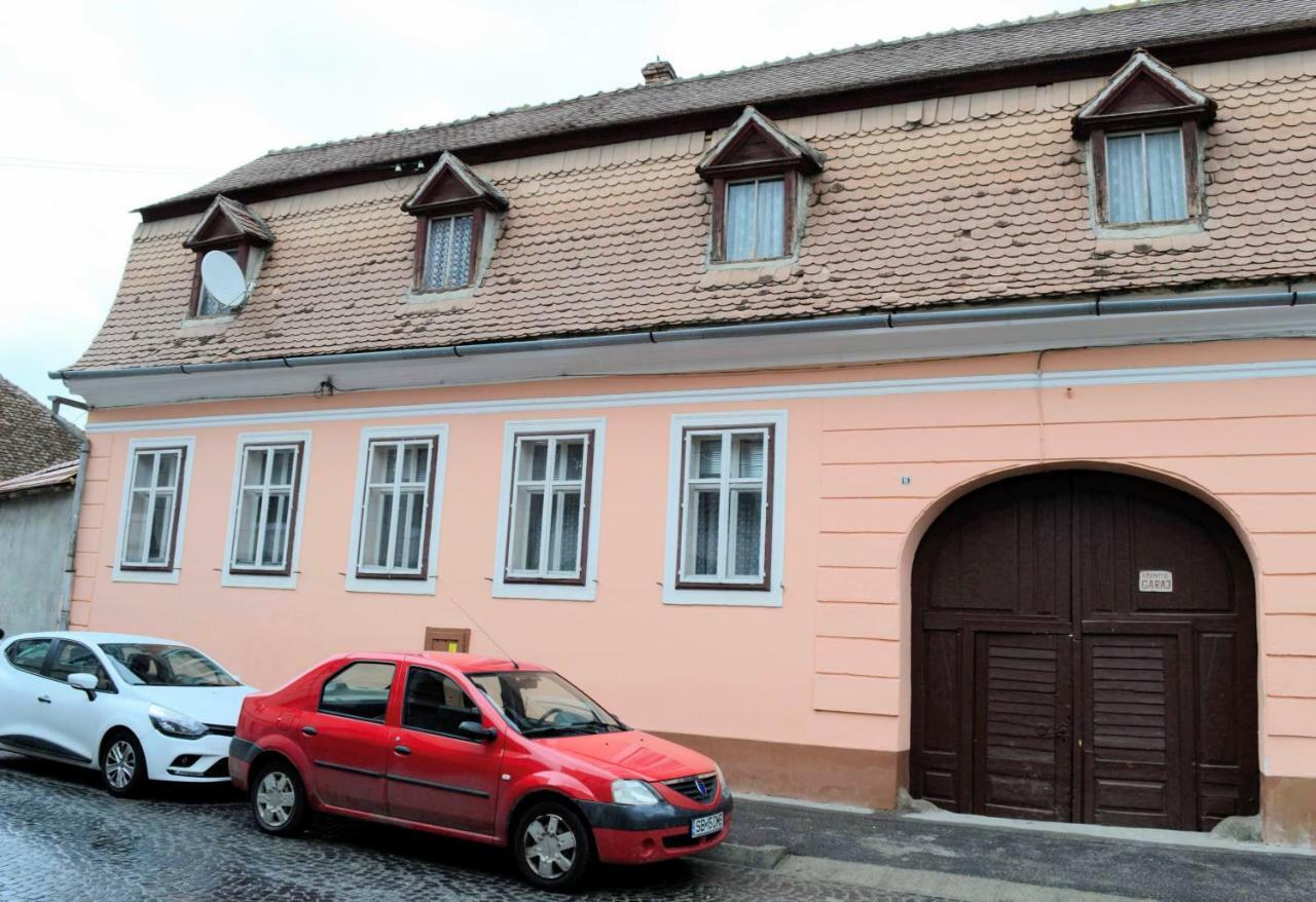 Apartament Turnul Pielarilor Studios Sibiu Exterior foto